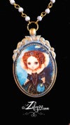 'Queen Elizabeth' : Cameo necklace