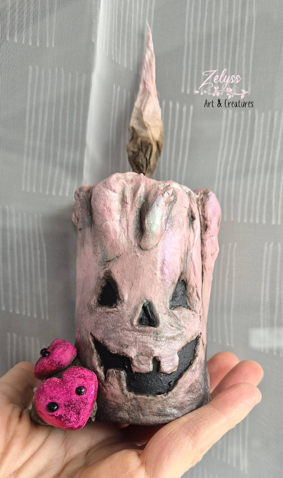 'Boo Candle no.1' - Handmade & unique Papier-mâché sculpture (18x7x7cm / 7x2.75x2.75") - Image 2